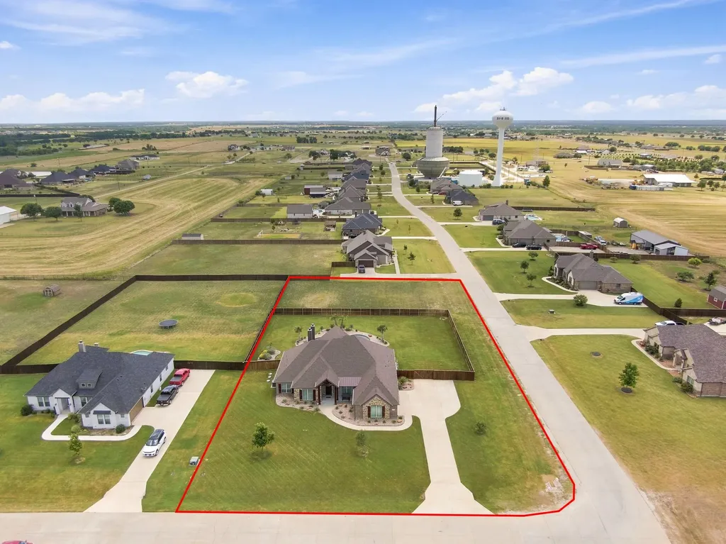 361 Crosswind Drive Waxahachie TX 75167