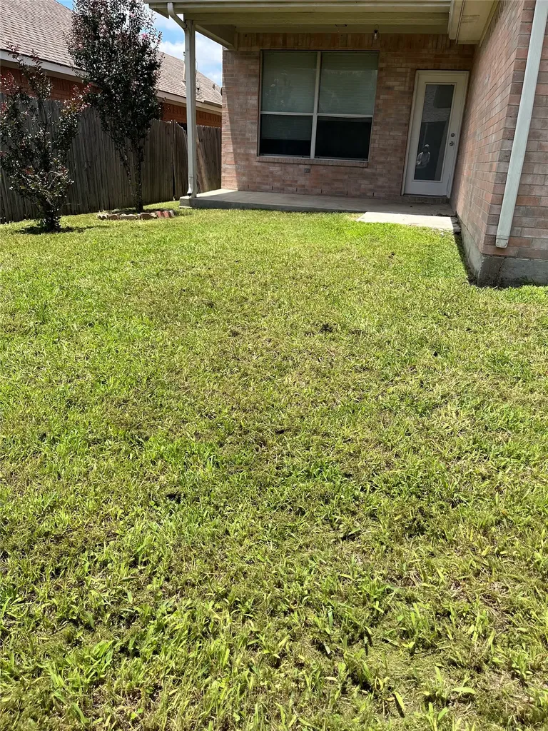 6701 Kinross Drive Arlington TX 76002