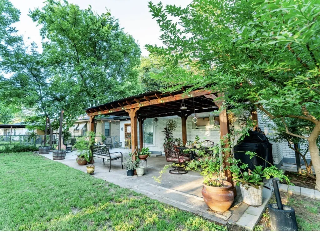 743 Norwood Drive Hurst TX 76053