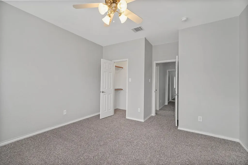 1153 King George Lane Savannah TX 76227