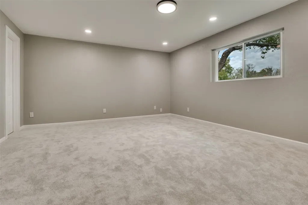 4820 Briarwood Lane Fort Worth TX 76103