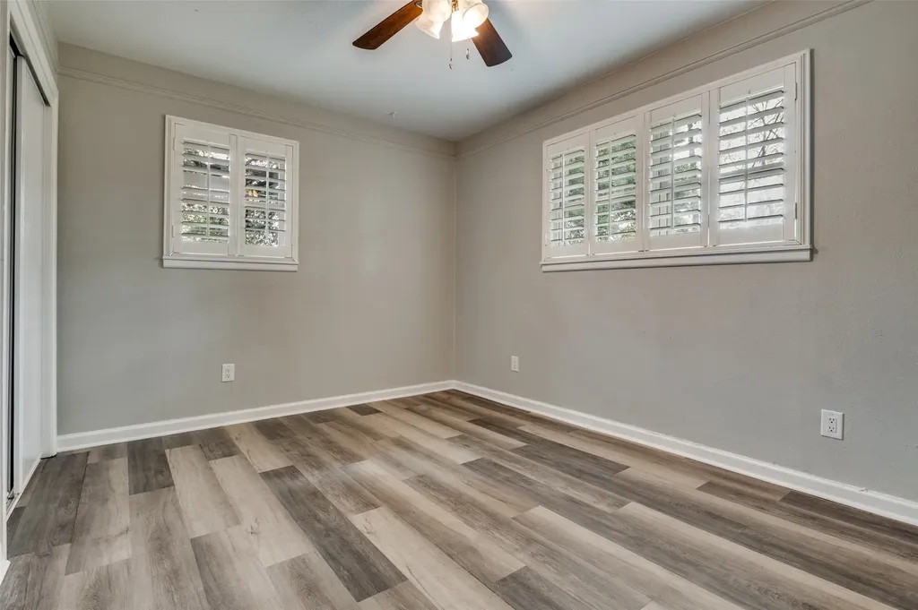 4820 Briarwood Lane Fort Worth TX 76103