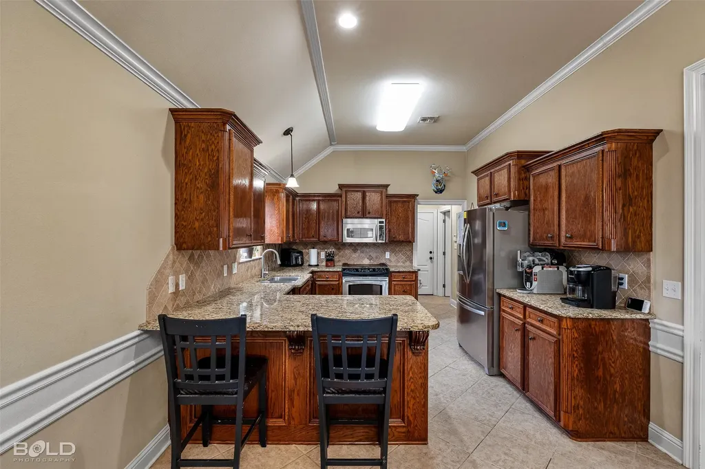 5820 Bluebonnett Drive Bossier City LA 71112