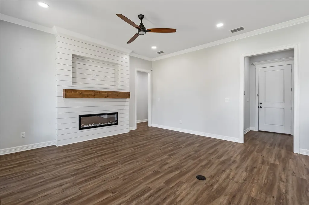 1806 Forestdale Whitehouse TX 75791
