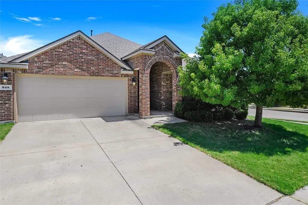 945 Lake Woodland Drive Little Elm TX 75068