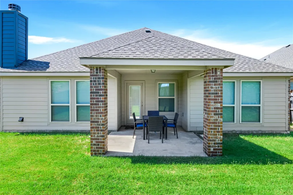 945 Lake Woodland Drive Little Elm TX 75068