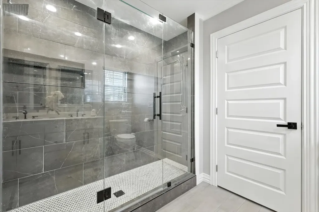 2013 W Shore Drive Garland TX 75043