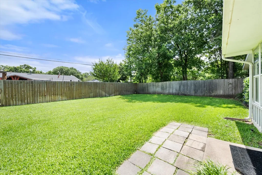 5609 Westcreek Drive Fort Worth TX 76133