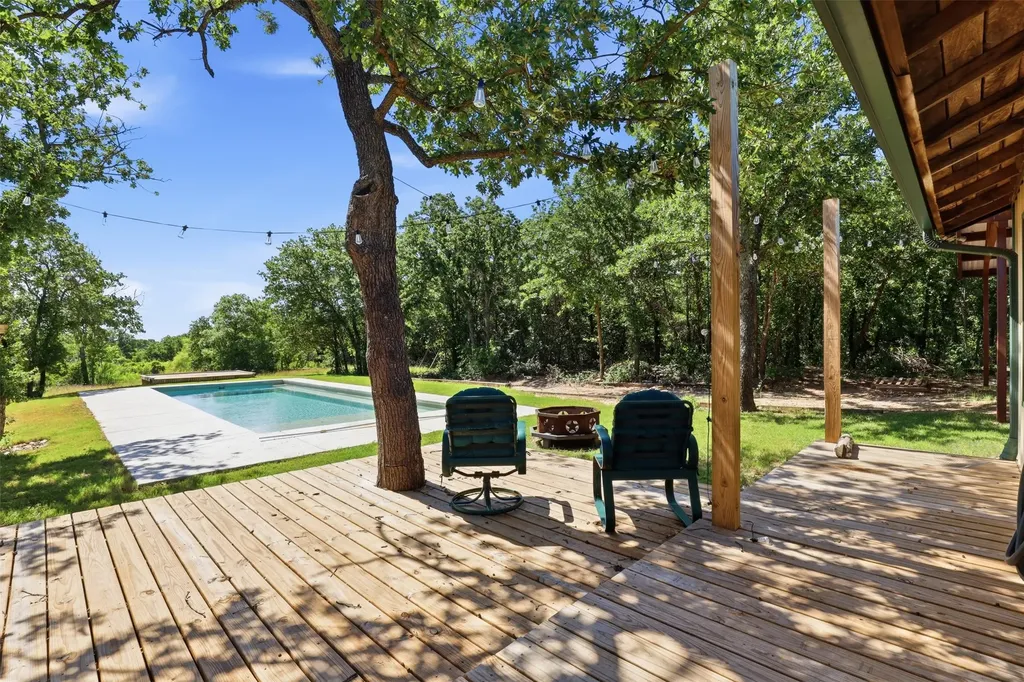 31424 N Us Highway 281 Lipan TX 76462