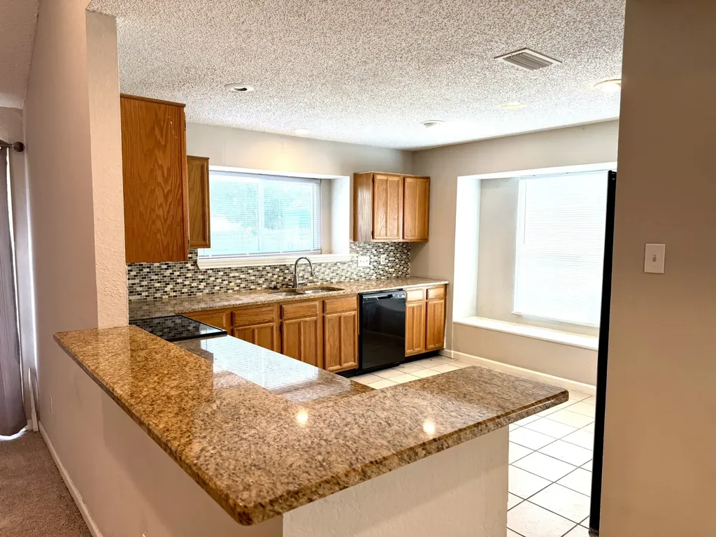 2661 Berkshire Lane Grand Prairie TX 75052