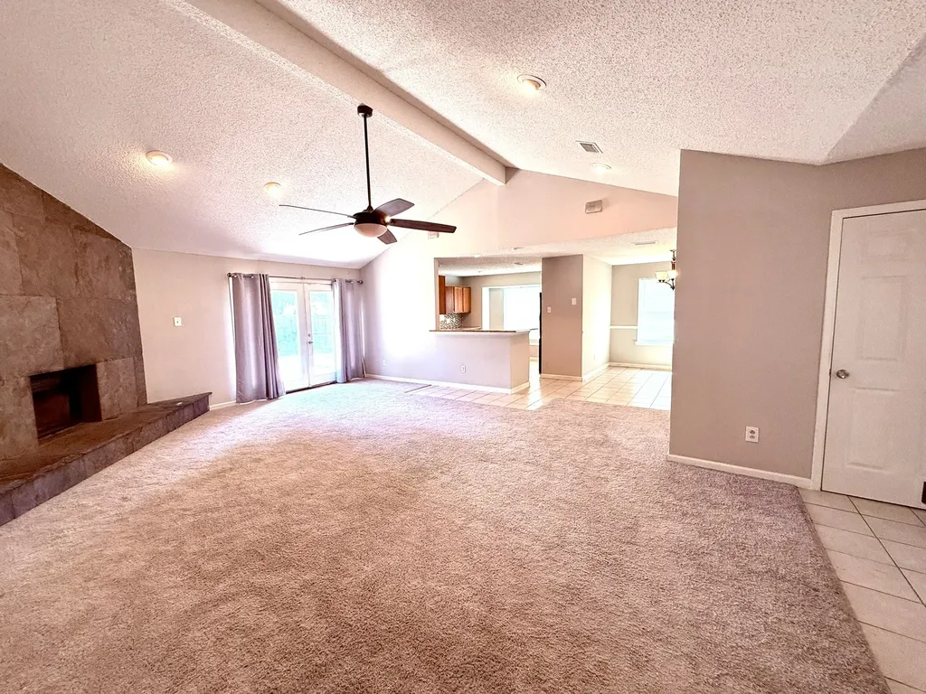 2661 Berkshire Lane Grand Prairie TX 75052