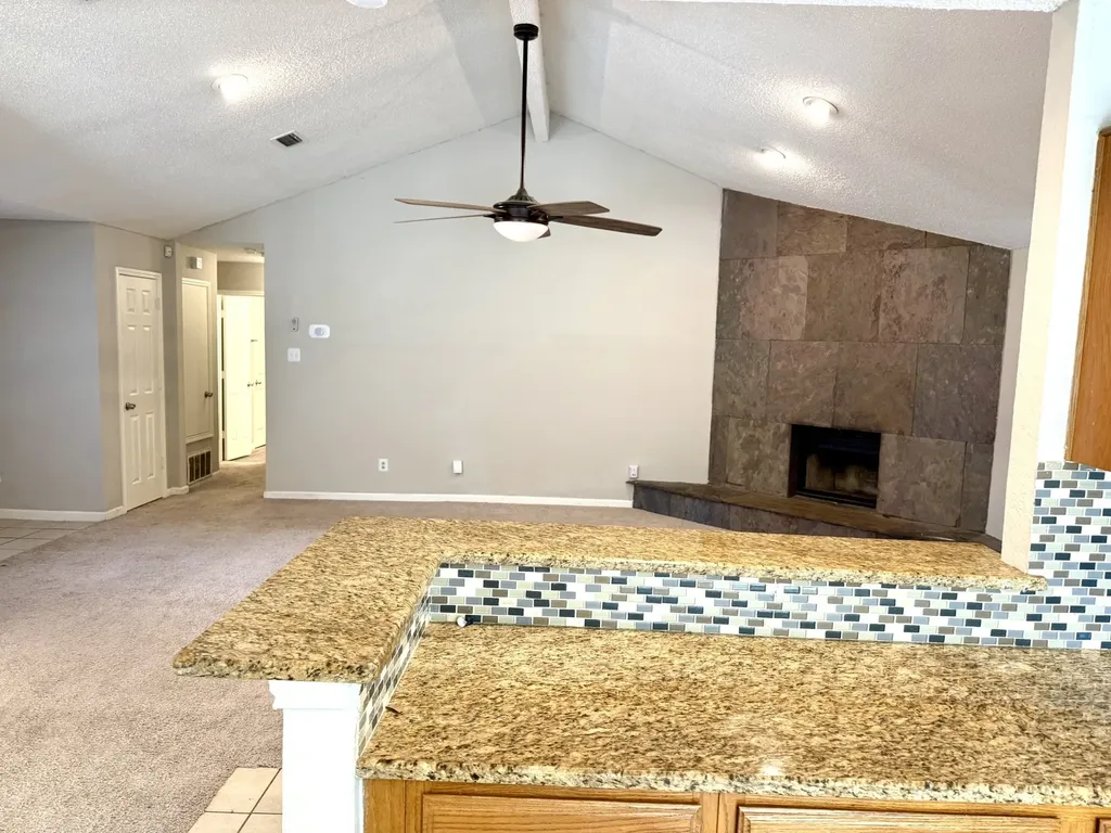 2661 Berkshire Lane Grand Prairie TX 75052