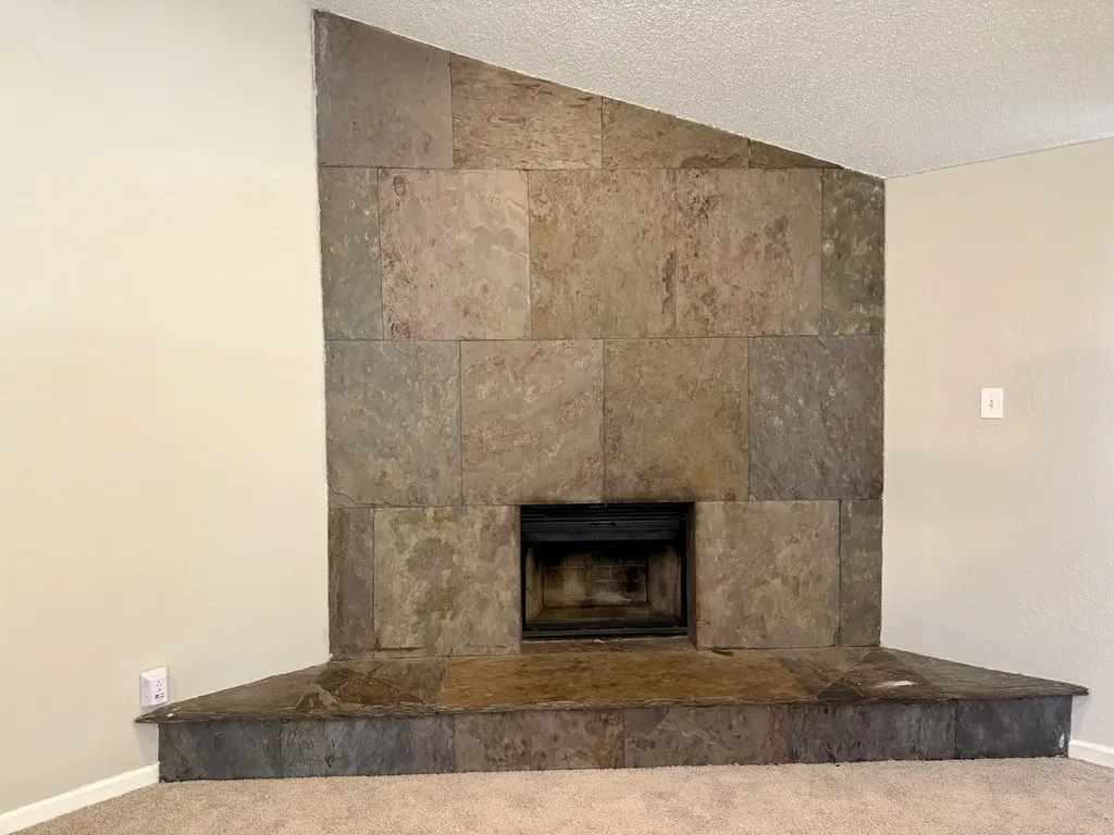 2661 Berkshire Lane Grand Prairie TX 75052