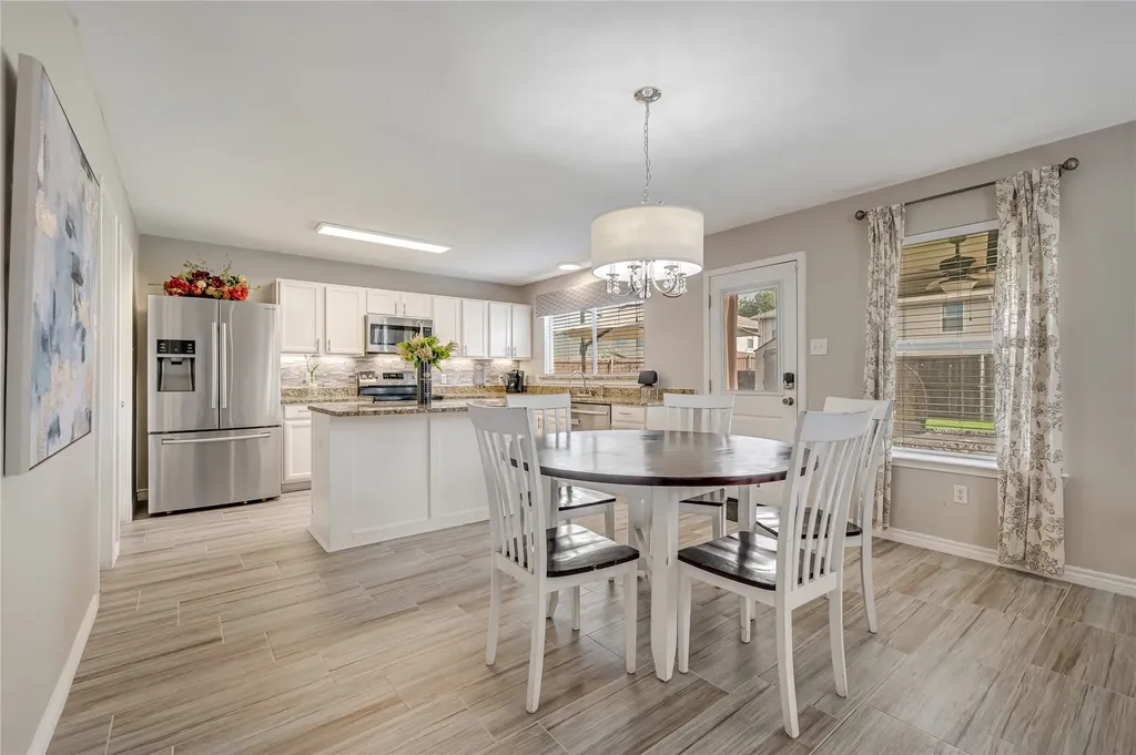 1513 Morning Dove Aubrey TX 76227
