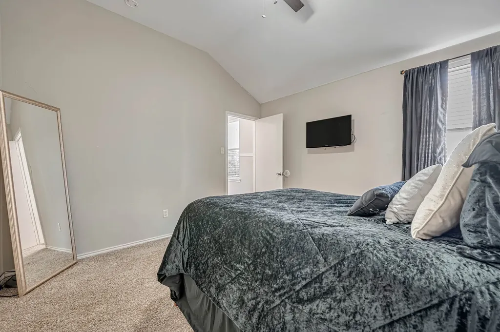 1513 Morning Dove Aubrey TX 76227