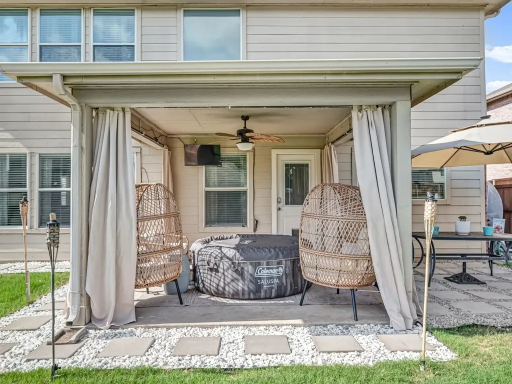 1513 Morning Dove Aubrey TX 76227