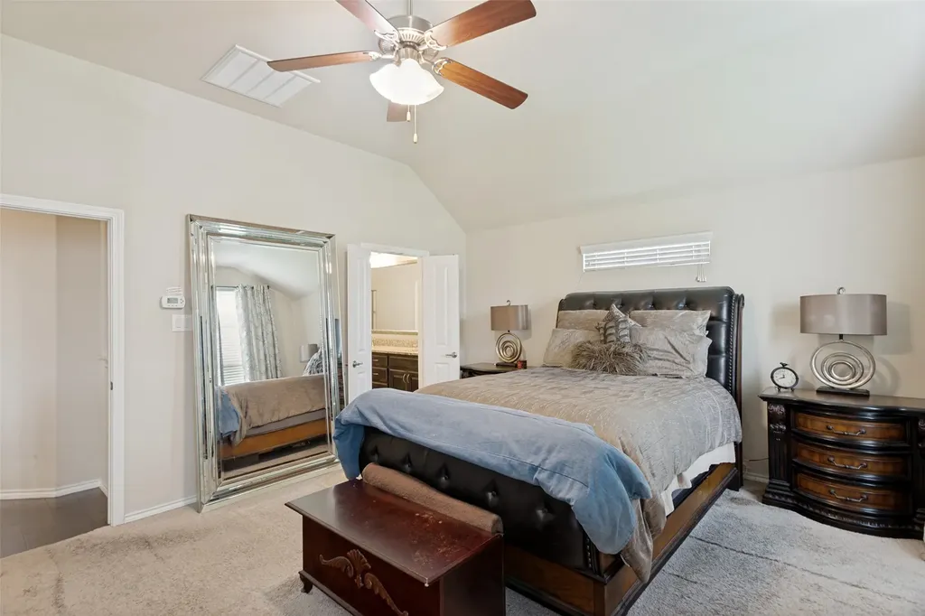 27 Oakridge Lane Edgecliff Village TX 76134