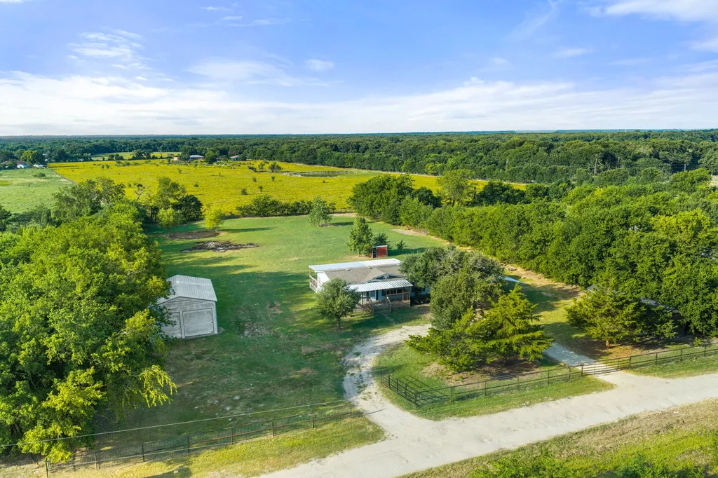 2179 Private Road 2545 Quinlan TX 75474