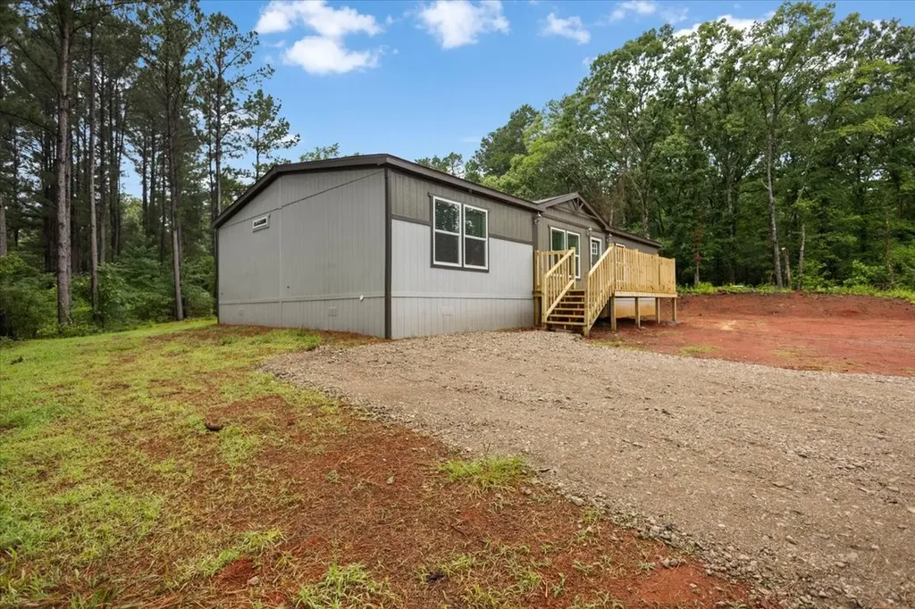 18755 County Road 4104 Lindale TX 75771