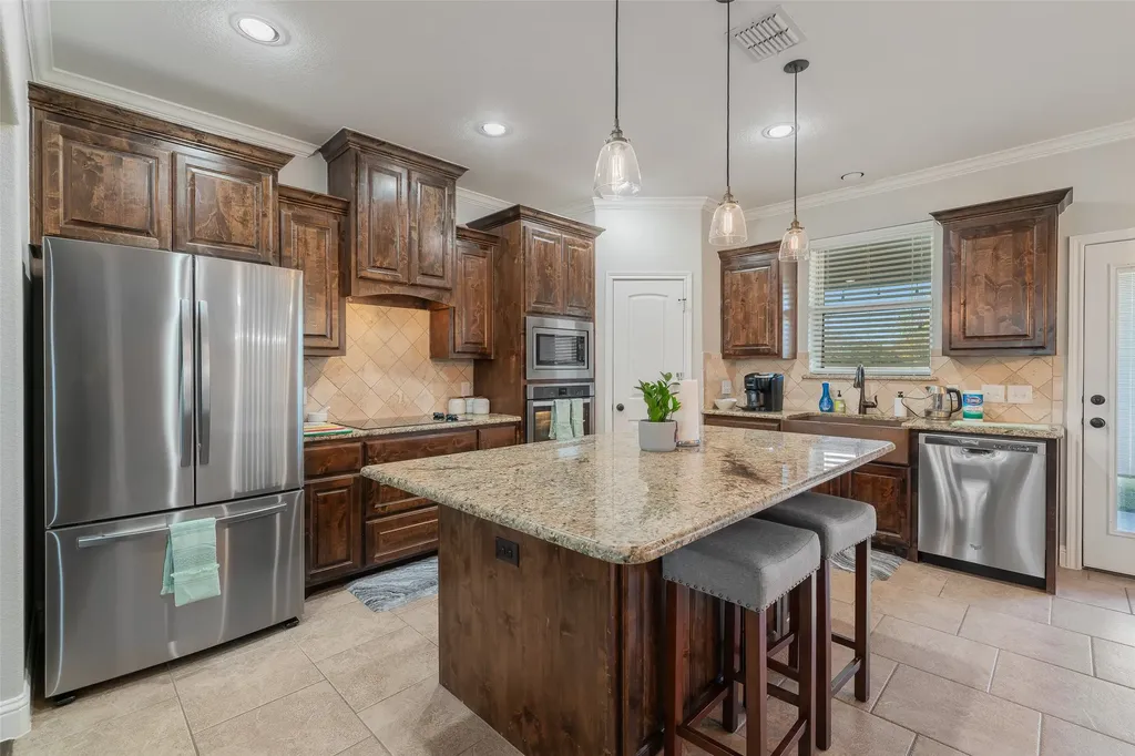 2621 Fm 1827 Mckinney TX 75071
