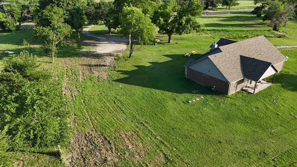 2621 Fm 1827 Mckinney TX 75071