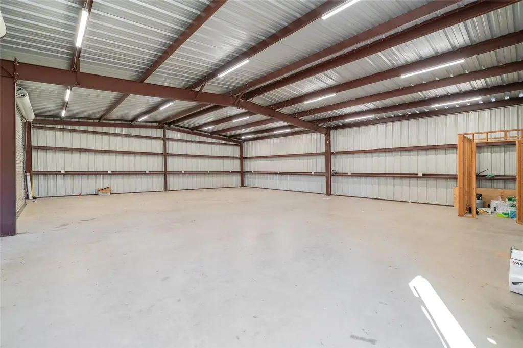 2621 Fm 1827 Mckinney TX 75071