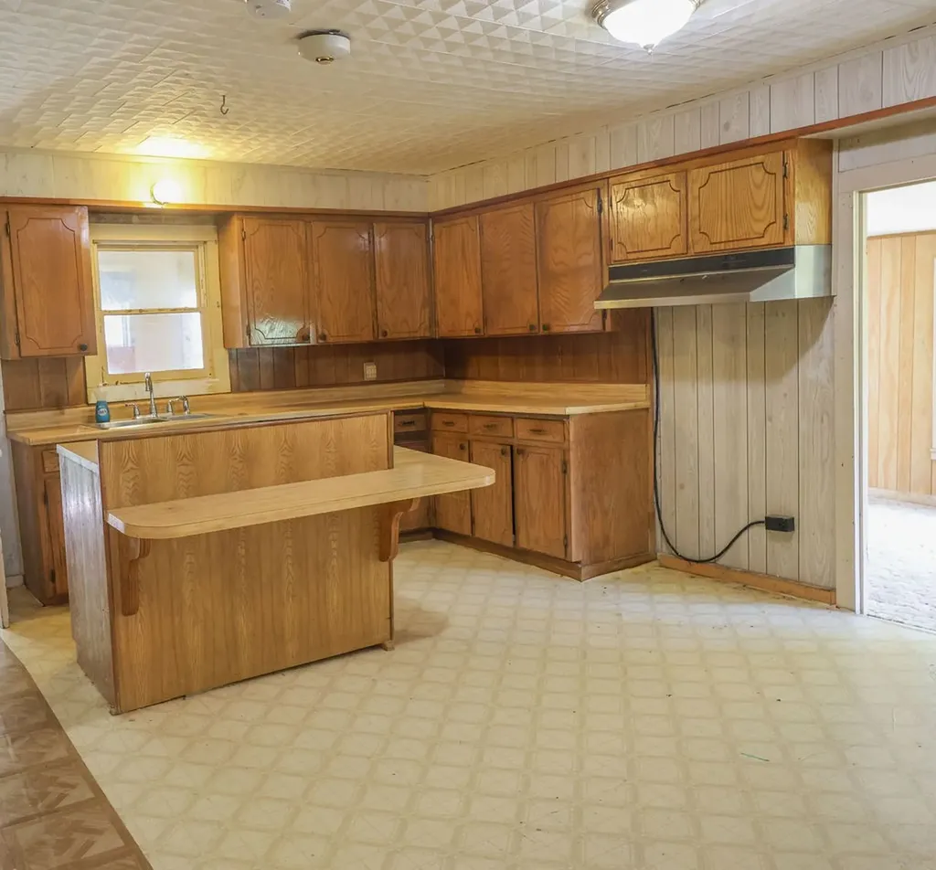 801 E Walcott Avenue Comanche TX 76442