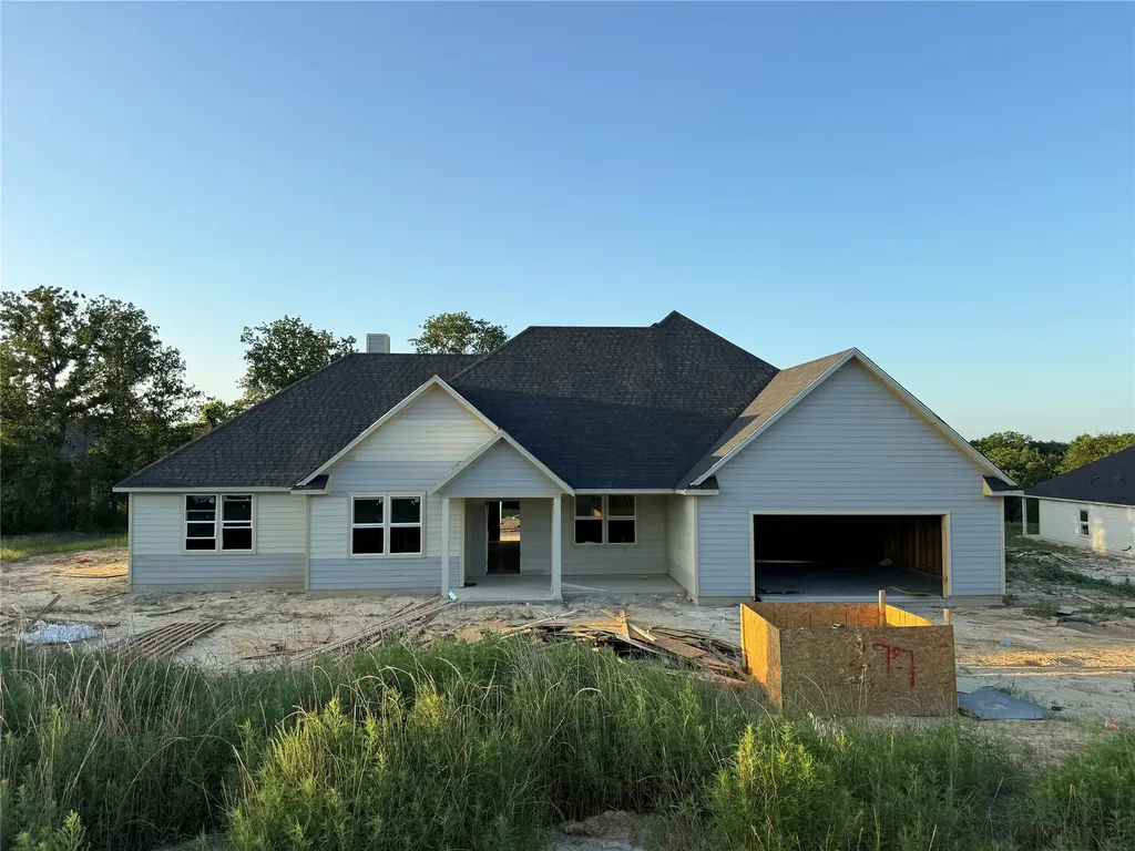 277 Zebrastone Way Poolville TX 76487