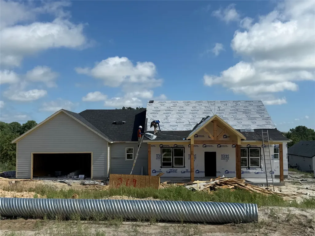 269 Zebrastone Way Poolville TX 76487