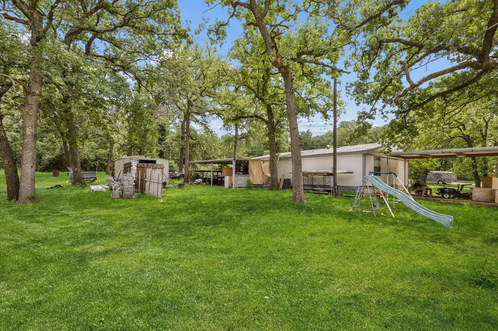 1454 Forrest Trail Azle TX 76020
