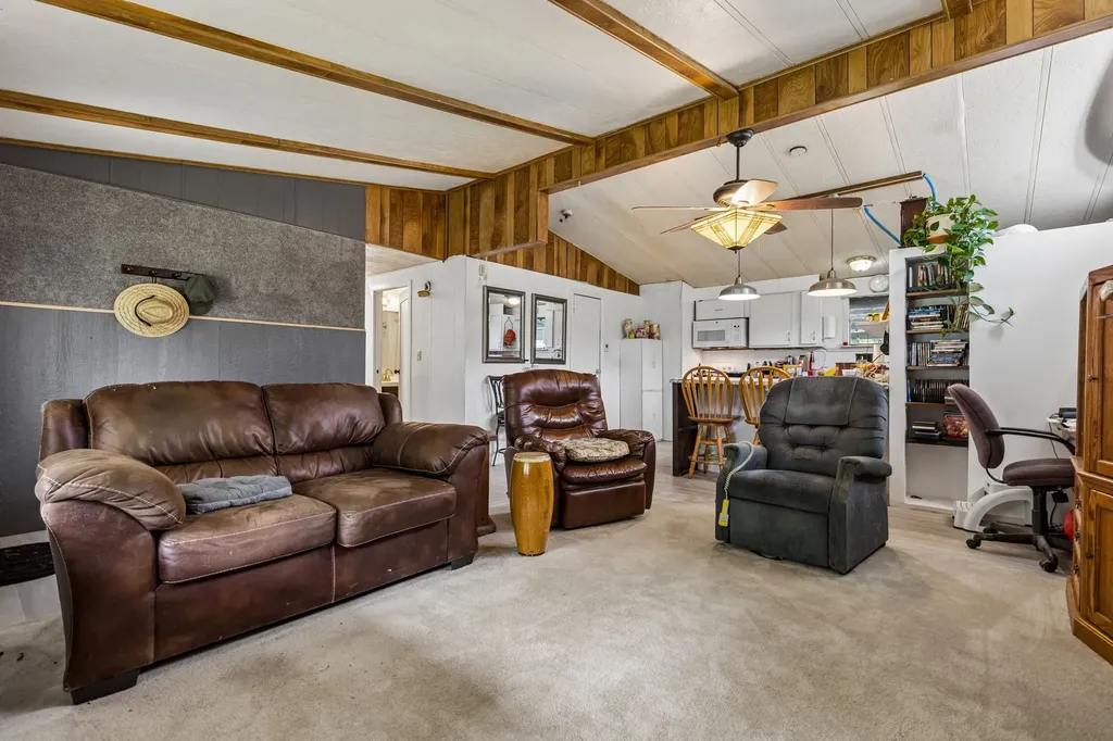 1454 Forrest Trail Azle TX 76020