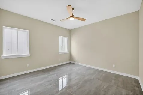 119 Rolston Road Irving TX 75060