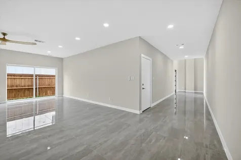 119 Rolston Road Irving TX 75060