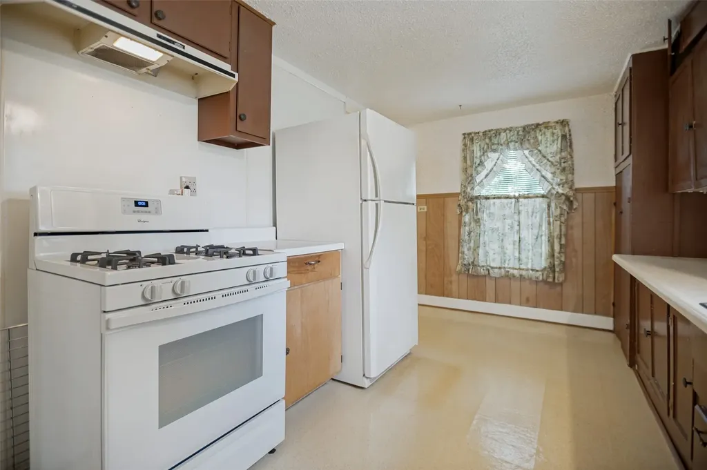707 Cannon Drive Euless TX 76040