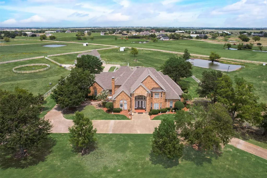 Rockwall TX, 2251 English Road