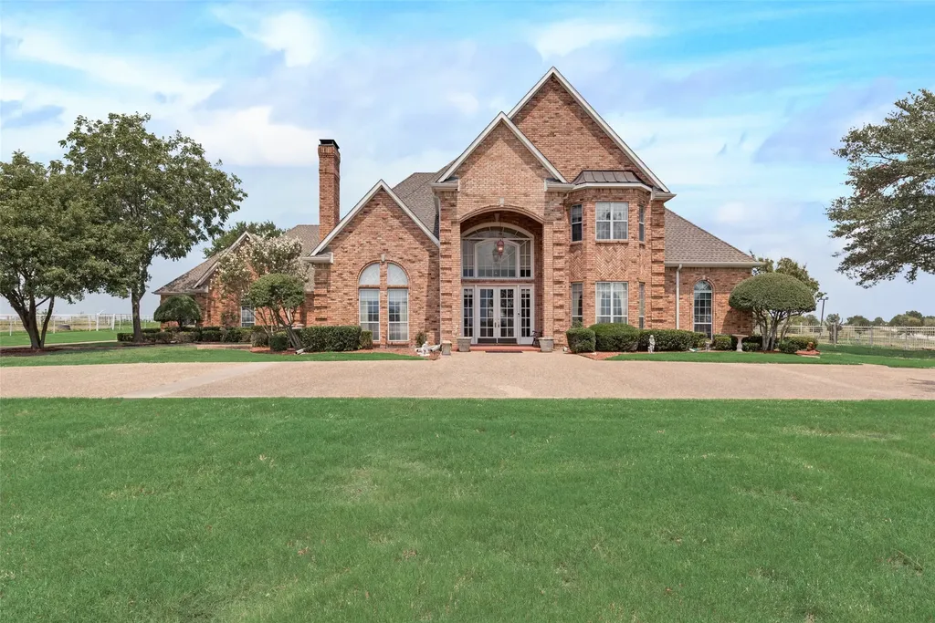 2251 English Road Rockwall TX 75032