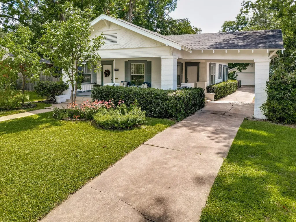 416 S 11th Street Garland TX 75040