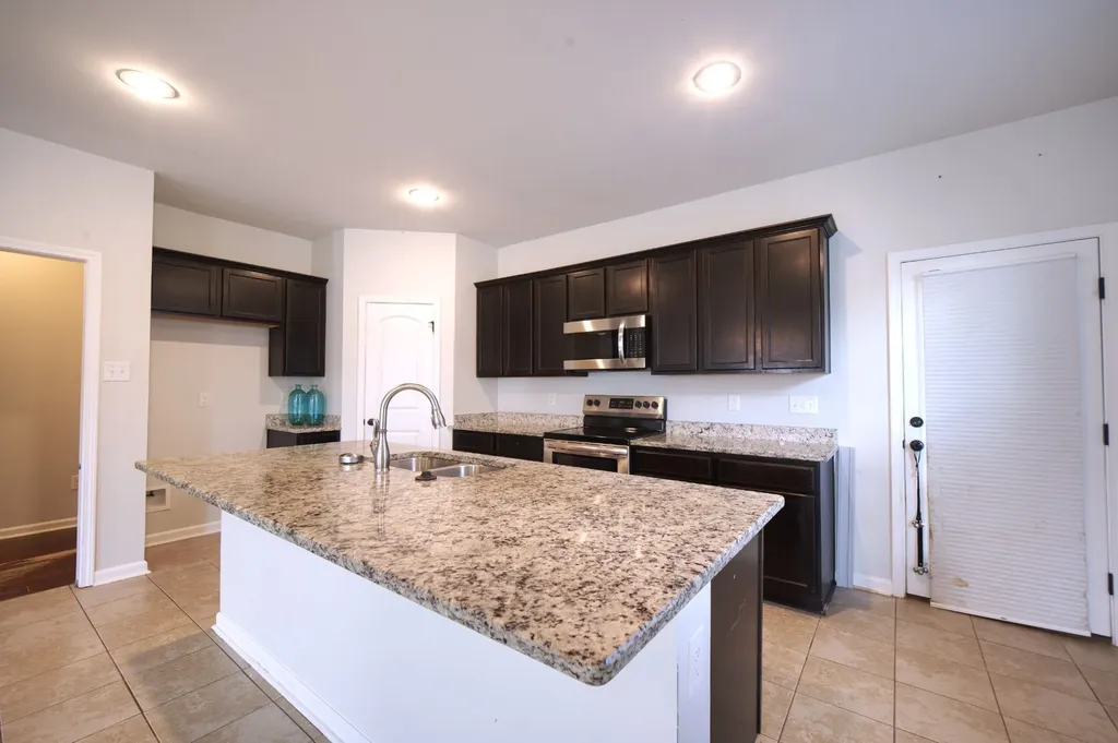 1136 Eli Conner Drive Bossier City LA 71112