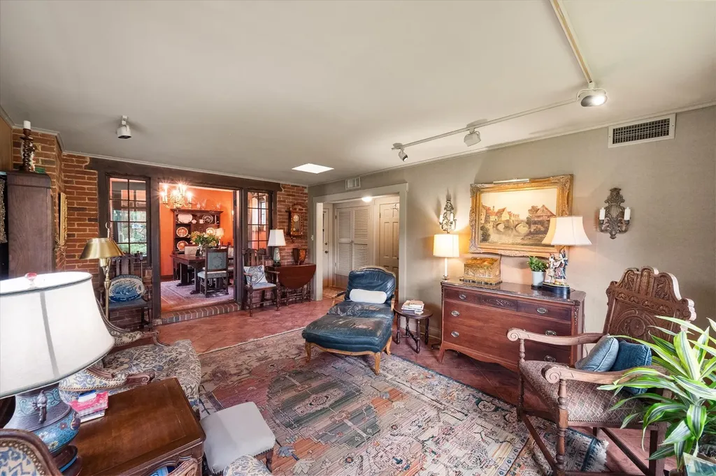 1208 Mills Place Corsicana TX 75110