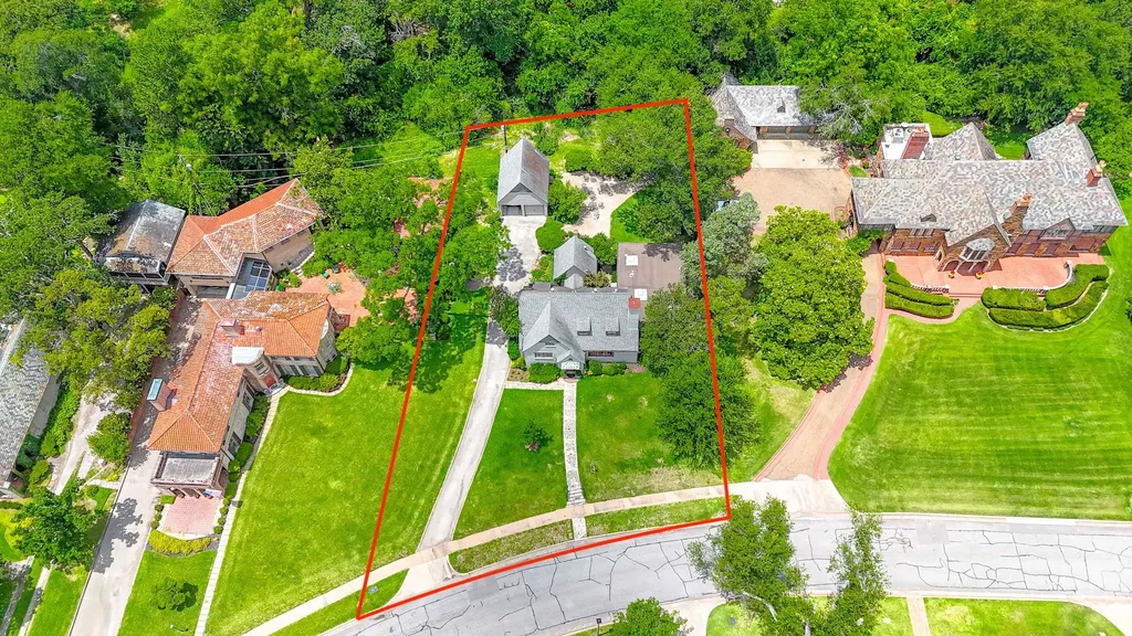 1208 Mills Place Corsicana TX 75110