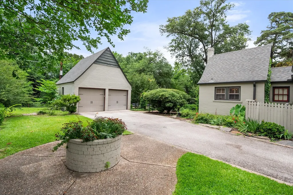 1208 Mills Place Corsicana TX 75110