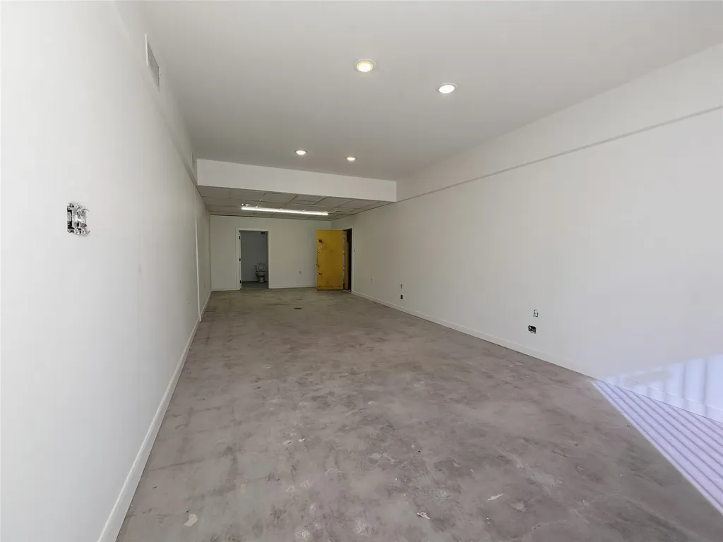 2531 W Morton Street Denison TX 75021