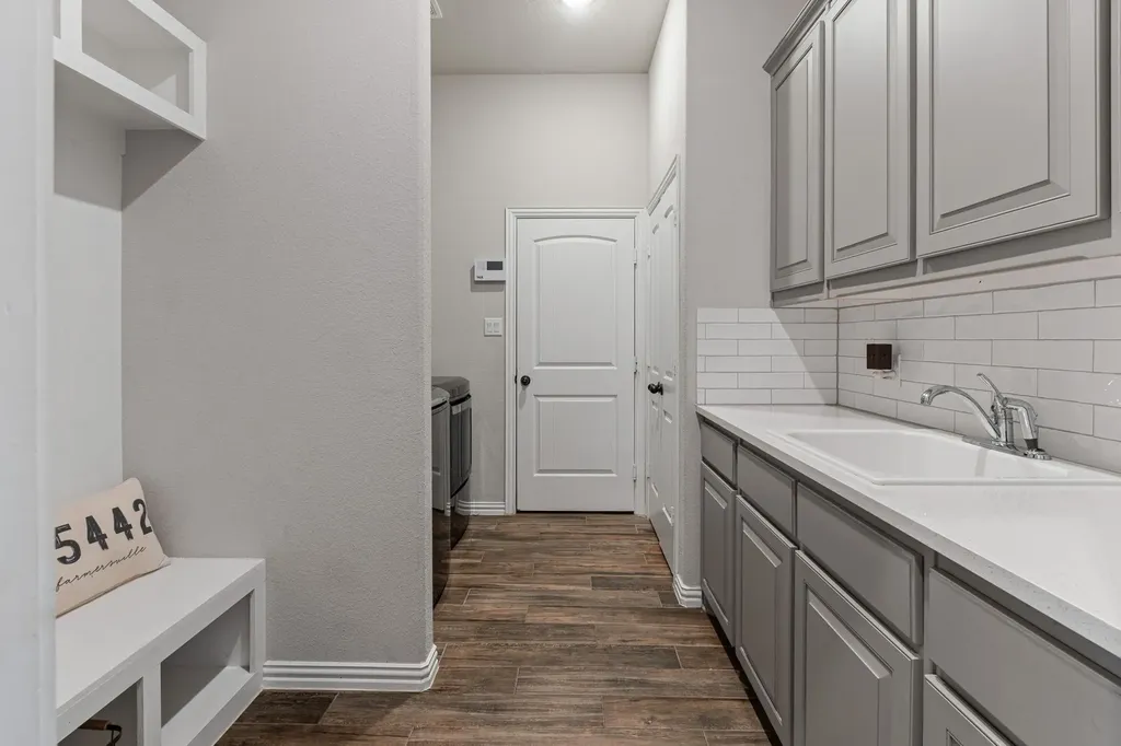 1089 Emilia Drive Farmersville TX 75442
