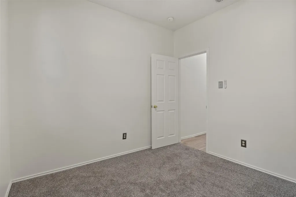 6105 Shattuck Drive Garland TX 75044