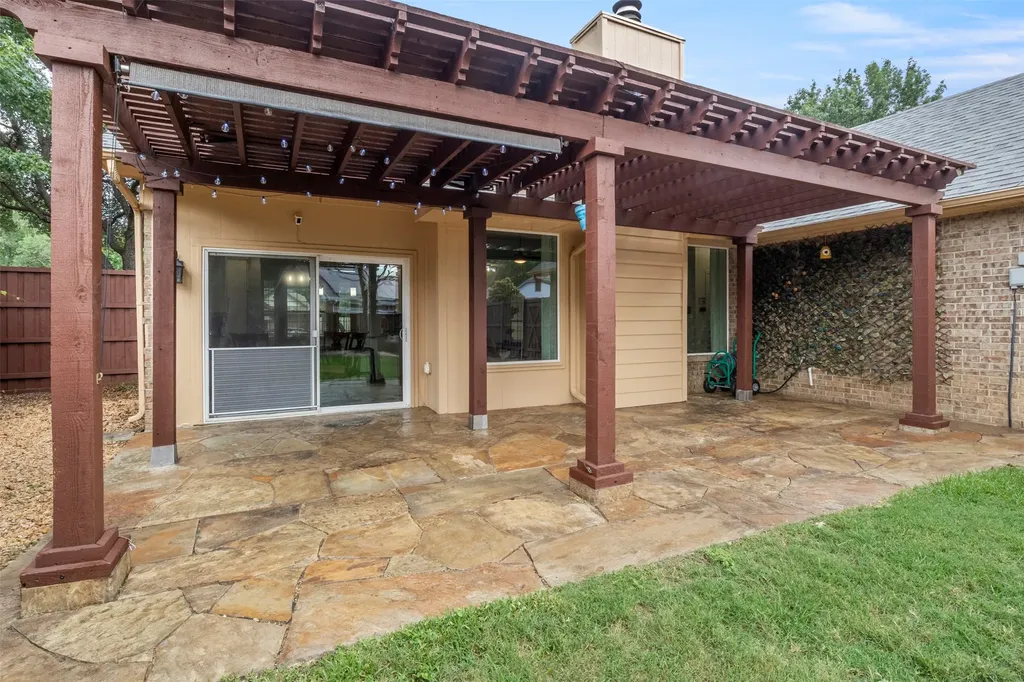 6105 Shattuck Drive Garland TX 75044