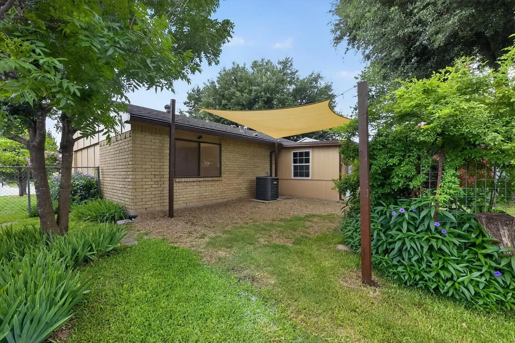 517 Ridgemont Drive Allen TX 75002