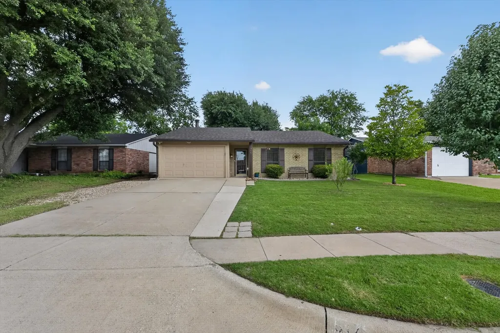 517 Ridgemont Drive Allen TX 75002