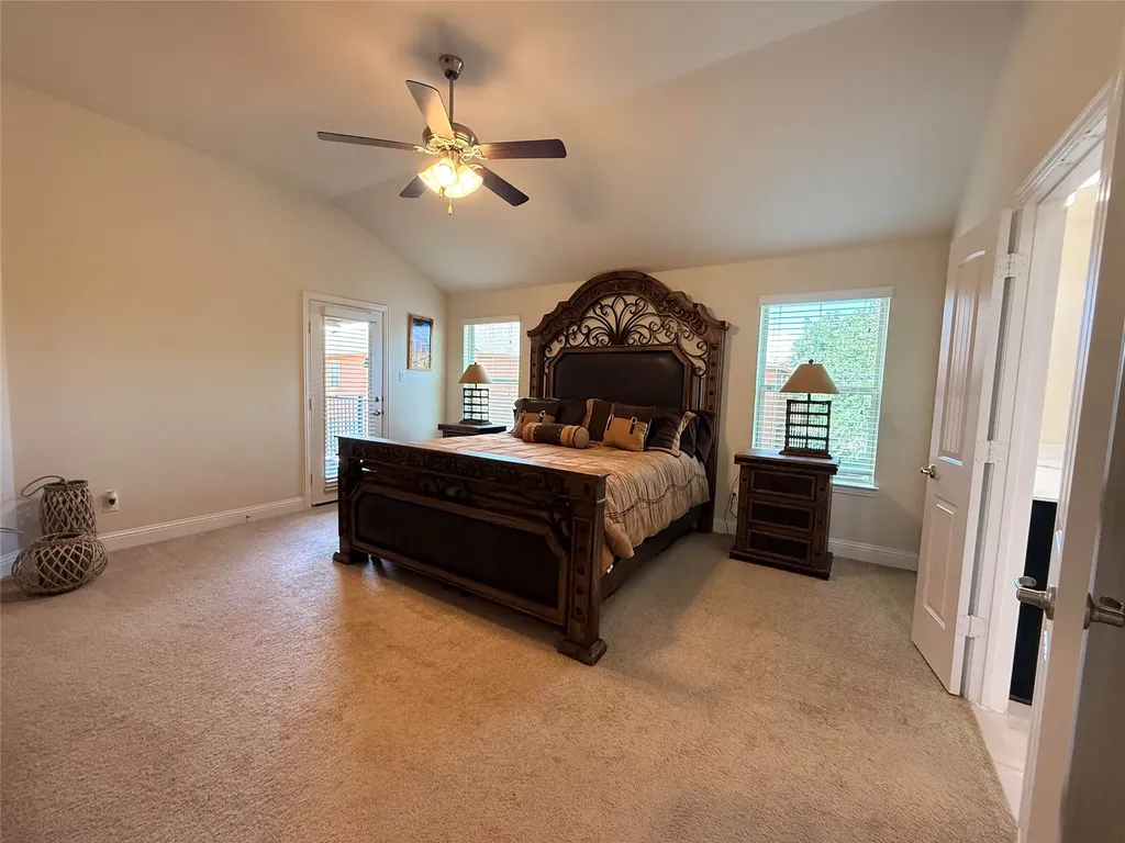 7310 Venice Drive Grand Prairie TX 75054