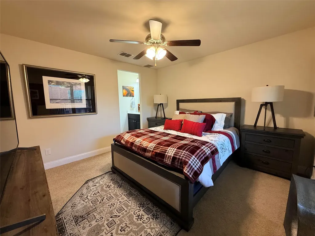 7310 Venice Drive Grand Prairie TX 75054