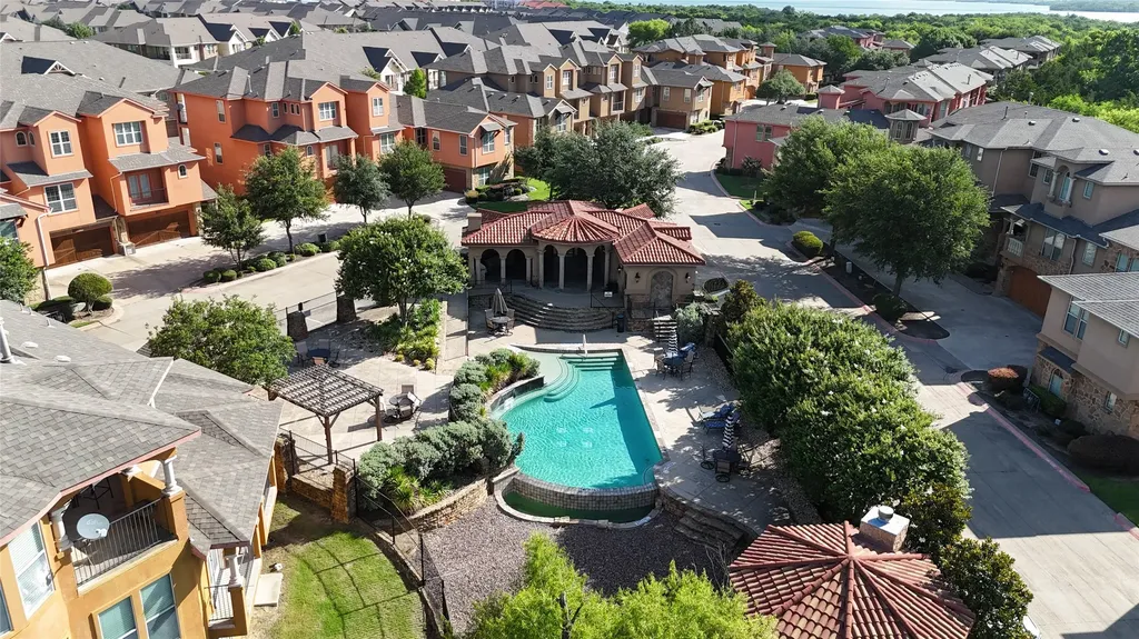7310 Venice Drive Grand Prairie TX 75054